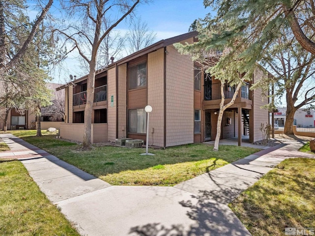 1465 E Peckham Ln Apt 55, Reno, NV 89502 - view of property