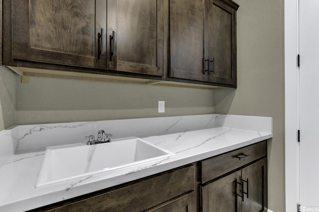 1791 La Cita, Minden, NV 89423 - laundry area featuring a sink