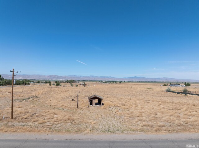 570 Pete Henrichs Rd, Yerington, NV 89447 - photo 8
