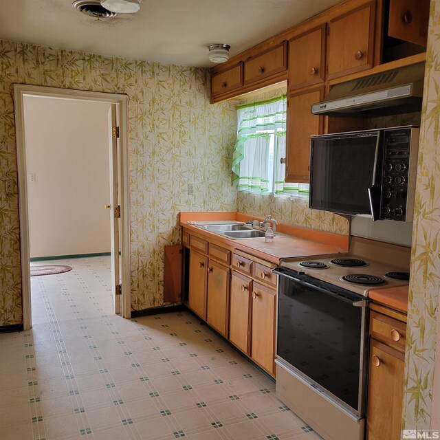 612 F St, Hawthorne, NV 89415