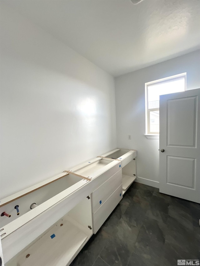 5970 Packsaddle Rd, Winnemucca, NV 89445