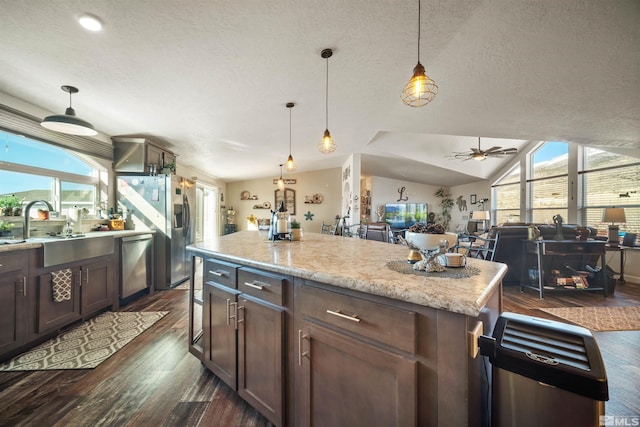 12710 Carson Dr, Lovelock, NV 89419