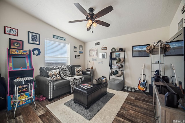 12710 Carson Dr, Lovelock, NV 89419