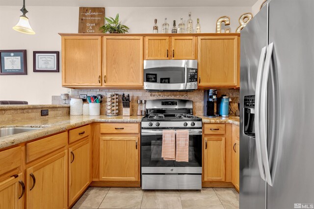 6141 Ingleston Dr Apt 821, Sparks, NV 89436