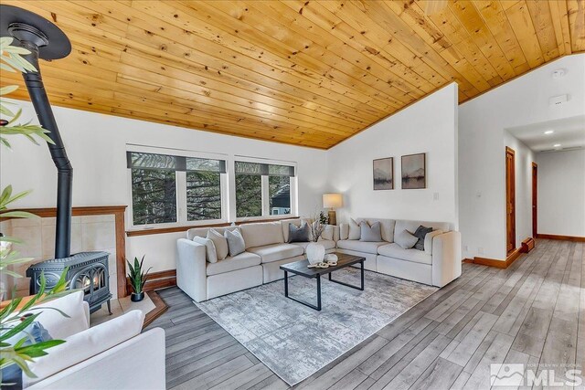 754 Tuolumne Dr, South Lake Tahoe, CA 96150 - photo 3