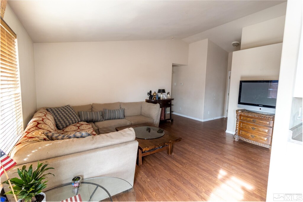638 Brook Ln, Fernley, NV 89408