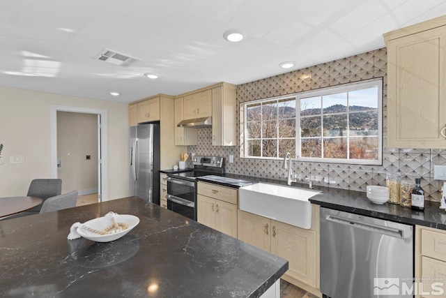 13900 Virginia Foothills Dr, Reno, NV 89521 - photo 18