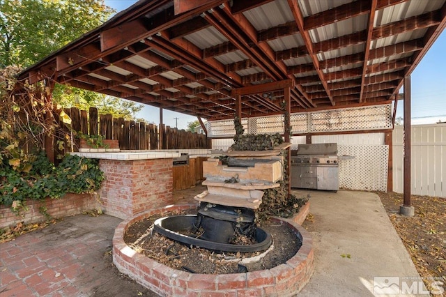 1600 Duke Way, Reno, NV 89502 - fenced backyard featuring a patio