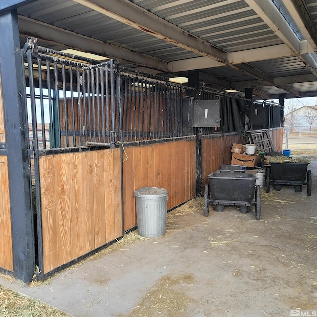 3860 Edwards Ln, Fallon, NV 89406 - view of horse barn
