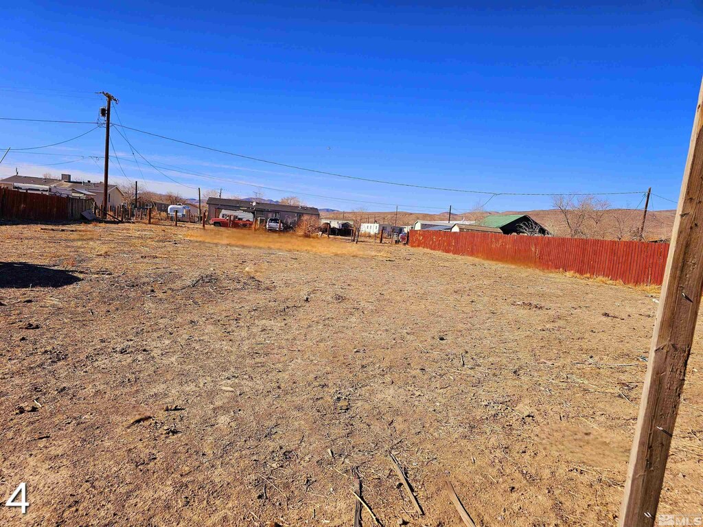 2795 Rawhide St, Silver Springs, NV 89429 - photo 4