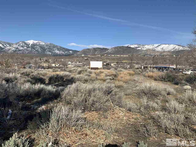 967 Mica Dr, Carson City, NV 89705