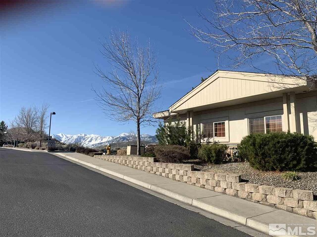 967 Mica Dr, Carson City, NV 89705