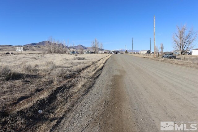 3005 Stagecoach Cir, Winnemucca, NV 89445 - photo 2