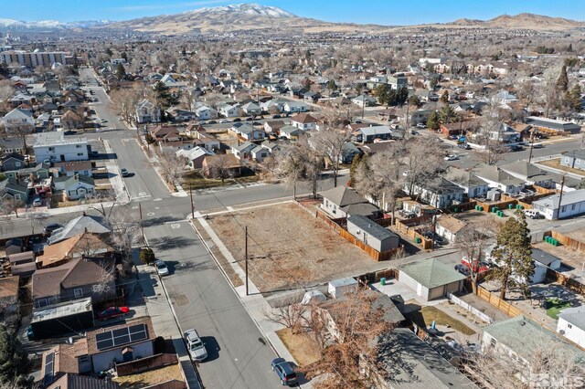 402 5th St, Sparks, NV 89431