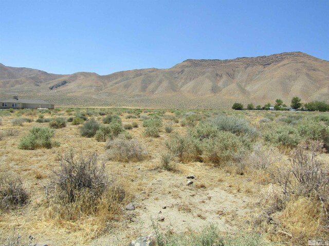 47 Sunnygrove Ct, Yerington, NV 89447 - photo 2