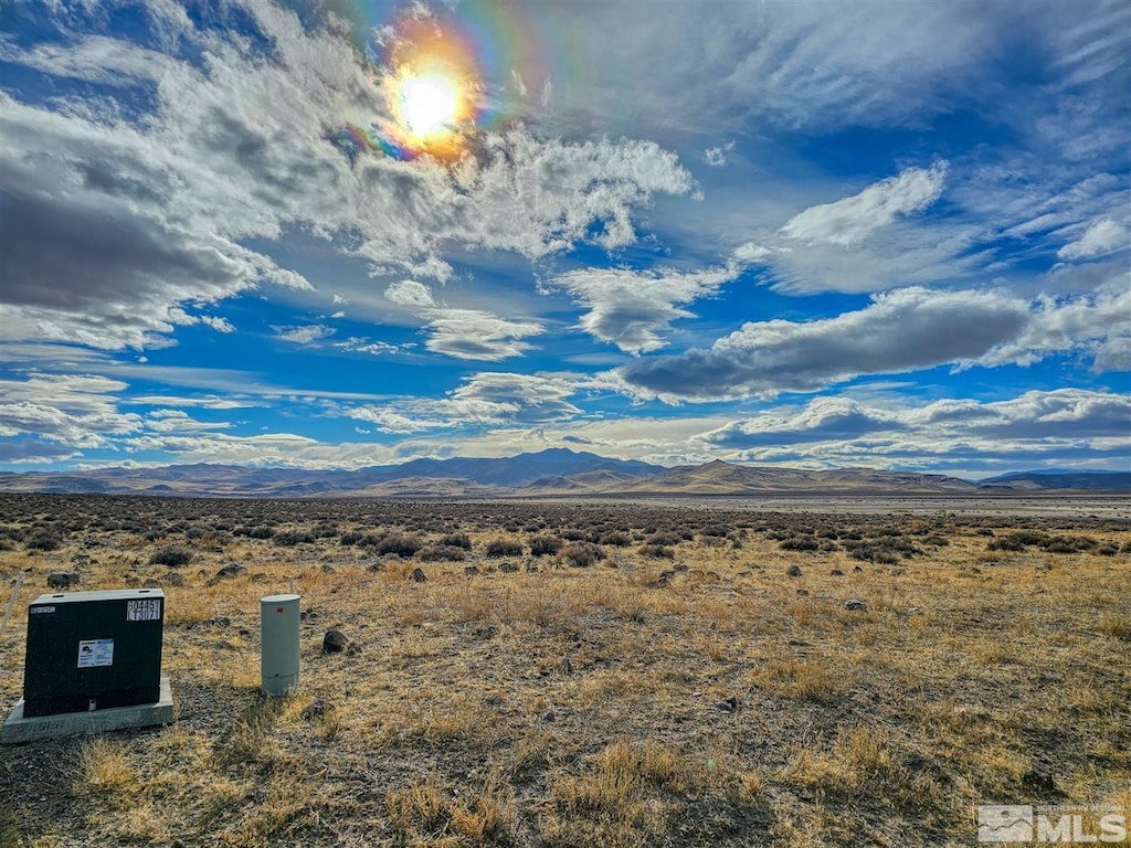 35 Desert Wells Cir, Stagecoach, NV 89429