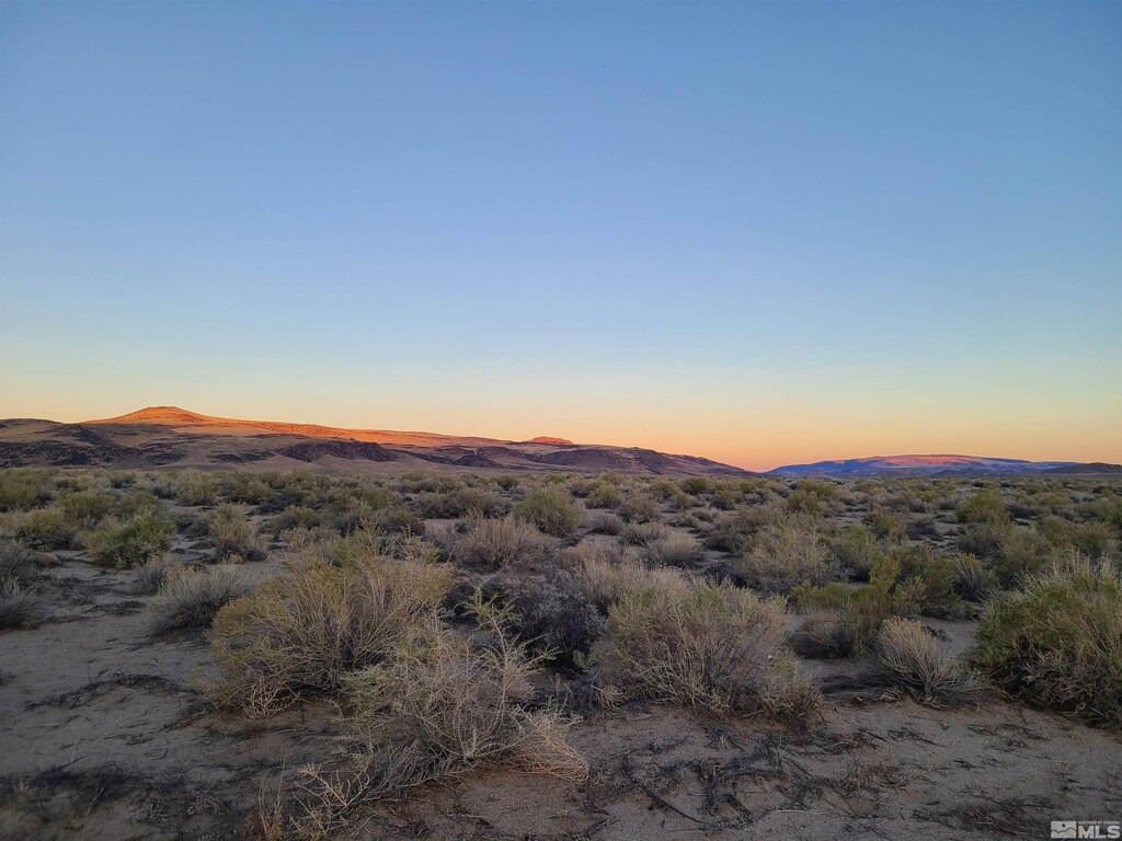 01549105 Pole Rd, Stagecoach, NV 89429