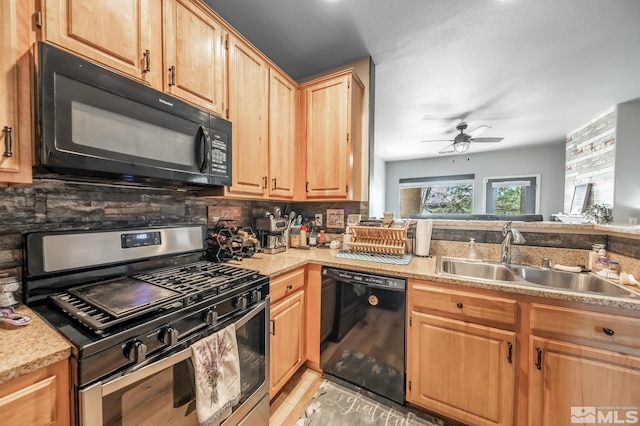 900 S Meadows Pkwy Unit 3522, Reno, NV 89521 - kitchen featuring black appliances, a sink, light brown cabinetry, decorative backsplash, and a ceiling fan