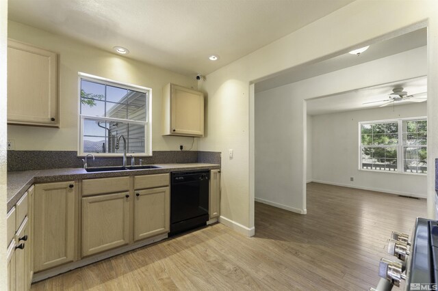 15075 Gooding, Reno, NV 89508 - photo 12