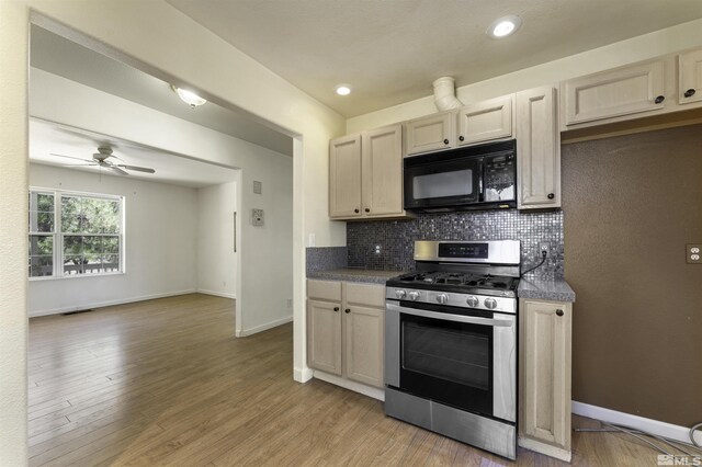15075 Gooding, Reno, NV 89508 - photo 13