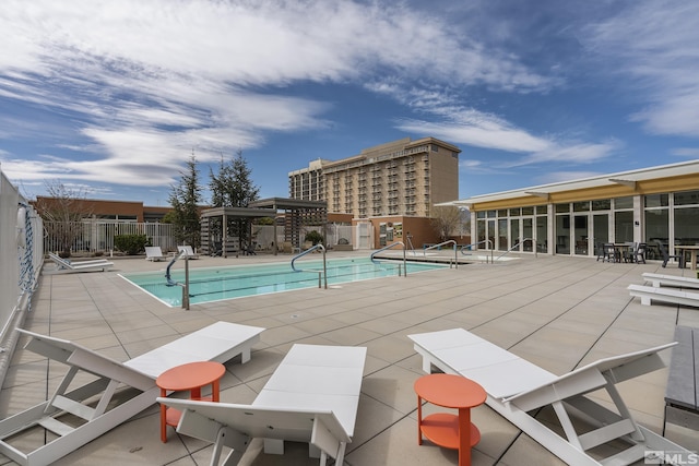255 N Sierra St Unit 1011, Reno, NV 89501 - community pool with fence and a patio