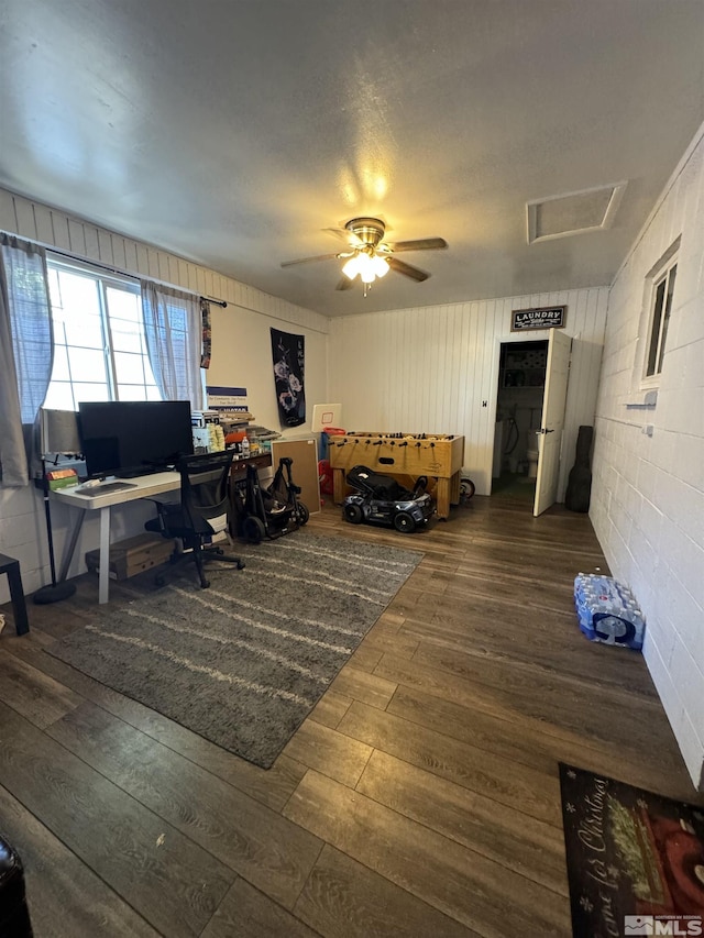 96 E Eisenhower Ave, Winnemucca, NV 89445 - office area with wood-type flooring, attic access, and a ceiling fan
