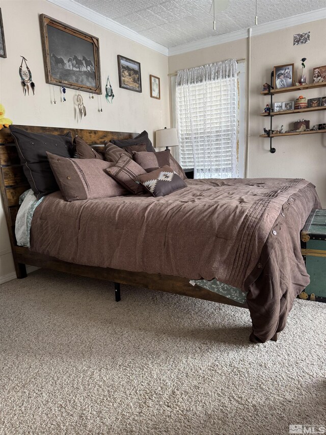 85 S Main, Paradise Valley, NV 89426 - carpeted bedroom with ornamental molding