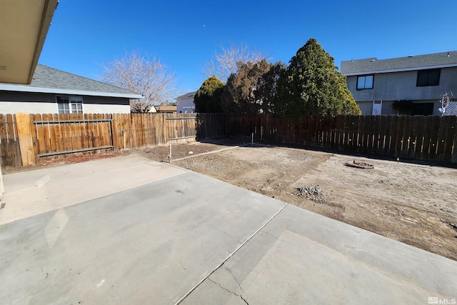450 Pintail Dr, Fallon, NV 89406 - view of patio featuring a fenced backyard