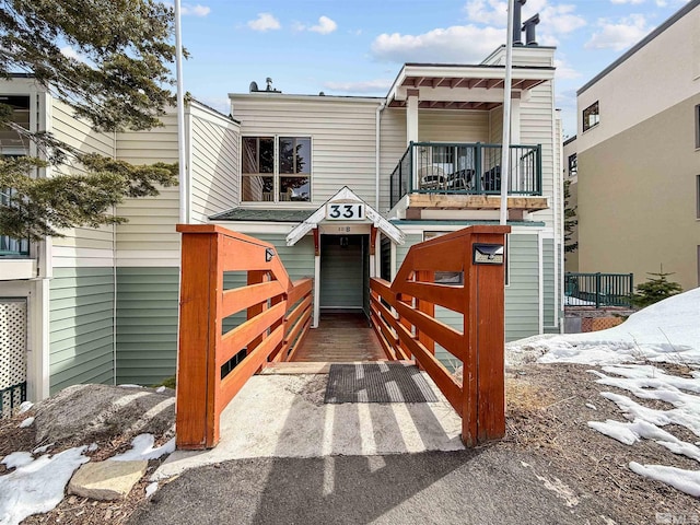 331 Tramway Dr # 26, Stateline, NV 89449 - view of front of house featuring a balcony