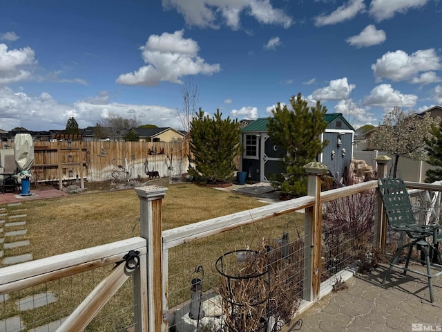 5710 Sarah Rd, Fallon, NV 89406 - view of front facade featuring a storage shed and an outbuilding
