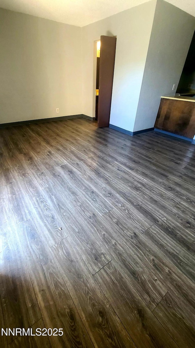 2450 Lymbery St Unit 118, Reno, NV 89509 - empty room featuring dark wood-type flooring