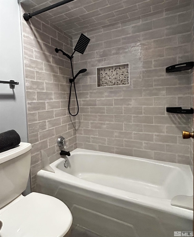 100 N Arlington Ave Unit 8C, Reno, NV 89501 - full bath featuring washtub / shower combination and toilet