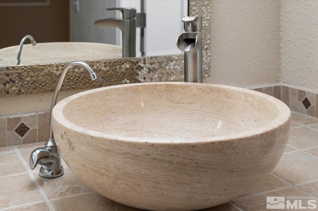 4550 Noche Ln, Reno, NV 89502 - bathroom view of a sink