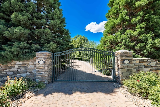 1185 Paddock Ln, Reno, NV 89521 - view of gate