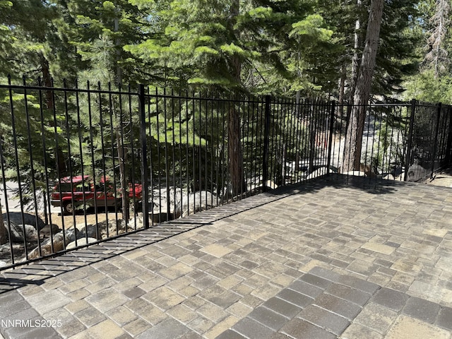 421 Edgewood Dr, Stateline, NV 89449 - view of gate