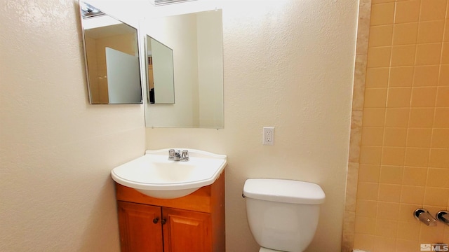 1285 Rayburn Dr, Reno, NV 89503 - full bath featuring vanity, toilet, and a shower