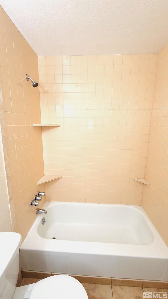1285 Rayburn Dr, Reno, NV 89503 - full bath featuring toilet, washtub / shower combination, and tile patterned floors
