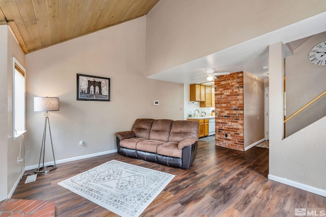 2562 Garfield Dr, Sparks, NV 89431 - photo 8