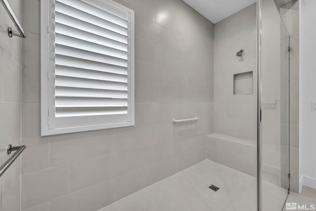 2277 White Clay Dr, Reno, NV 89521 - bathroom featuring a stall shower