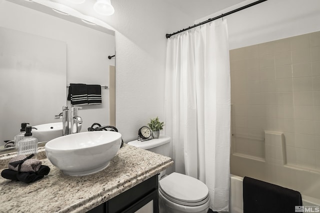 5625 Vista Luna Dr Unit 102, Sparks, NV 89436 - bathroom with vanity, toilet, and shower / bathtub combination with curtain