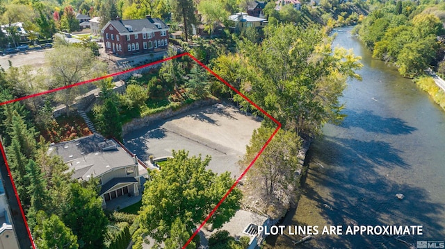 600 Island Ave, Reno, NV 89501 - aerial overview of property's location with property parcel outlined and a large body of water