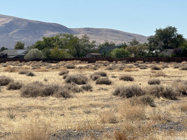 01516108 Idaho St, Silver Springs, NV 89429