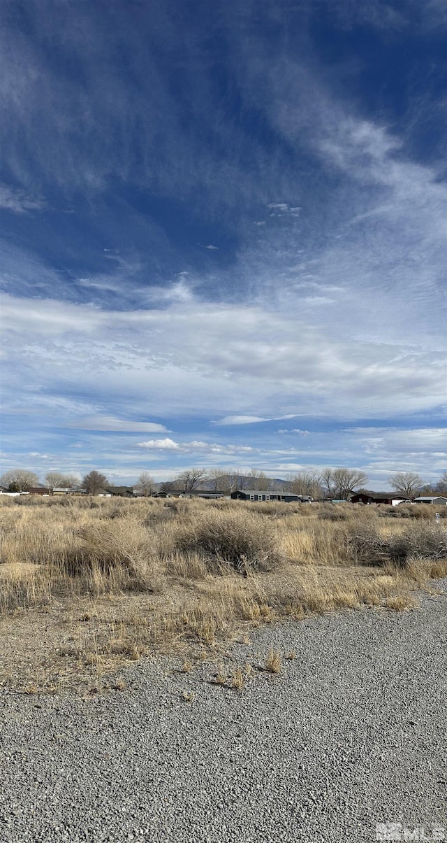 12 Pinehurst Ct, Yerington, NV 89447