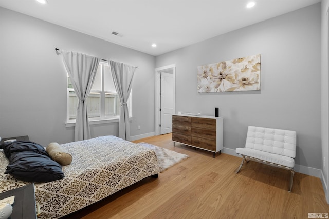 5424 Side Saddle Trl, Reno, NV 89511 - bedroom with light wood-type flooring, recessed lighting, and baseboards