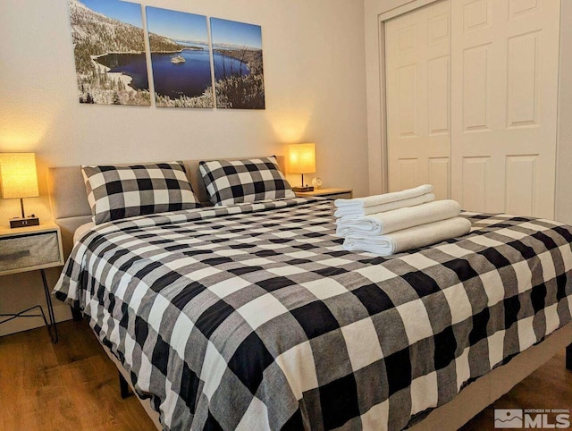 416 Quaking Aspen Ln Unit P, Stateline, NV 89449 - bedroom with wood finished floors