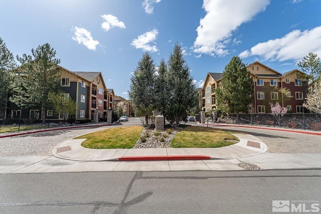 1450 Idlewild Dr Unit 1121, Reno, NV 89509 - surrounding community featuring fence and a residential view