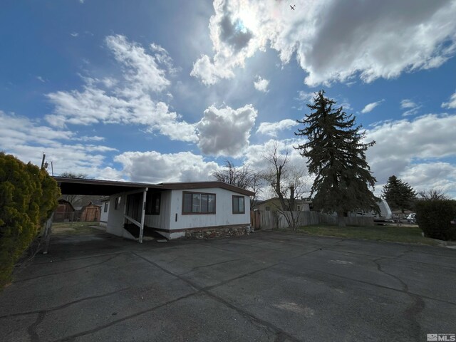 2581 Poole Way, Carson City, NV 89706