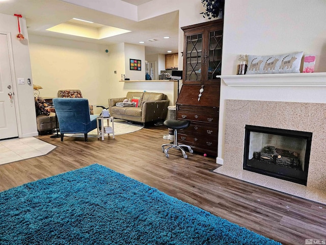 900 S Meadows Pkwy Unit 5414, Reno, NV 89521 - living area with wood finished floors, a skylight, a fireplace, and recessed lighting