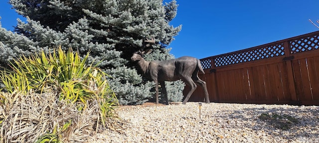 1360 Veneto Dr, Sparks, NV 89434 - view of yard featuring fence