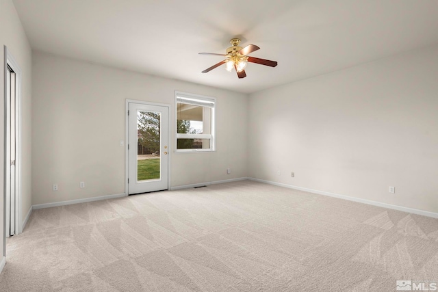 1147 Country Club Dr, Minden, NV 89423 - unfurnished room with light carpet, a ceiling fan, and baseboards